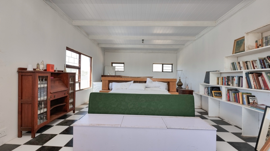 6 Bedroom Property for Sale in Arniston Western Cape